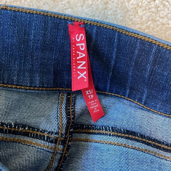 Spanx Distressed High Waist Ankle Denim Leggings - Picture 6 of 7